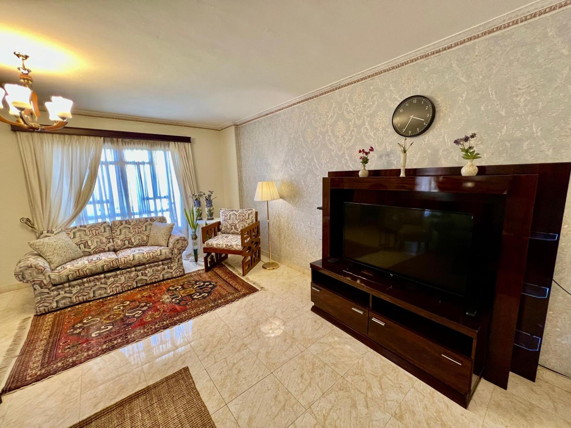 Luxurious 3 Bedroom Rustic Apartment Overlooking Huge Garden - For Families And Couples ไคโร ภายนอก รูปภาพ